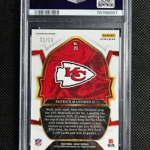 2022 Select Patrick Mahomes GOLD Disco Prizm /10 SSP PSA 10 Gem Mint KC Chiefs - Picture 2 of 2